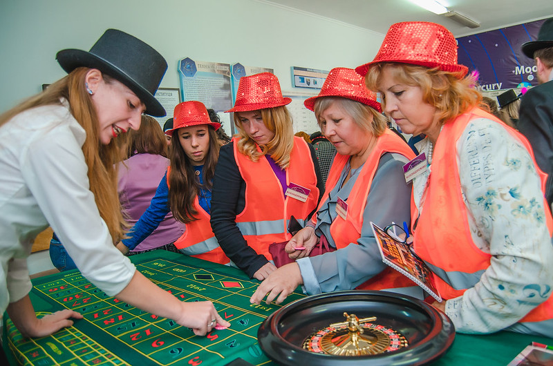 Отметить День строителя в Хабаровске с Квесторией