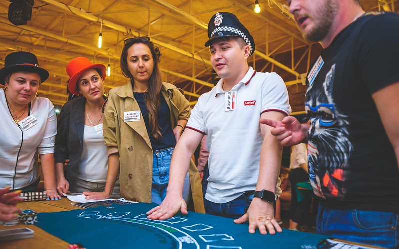 Корпоративные сувениры и подарки на День нефтяника в Khabarovsk