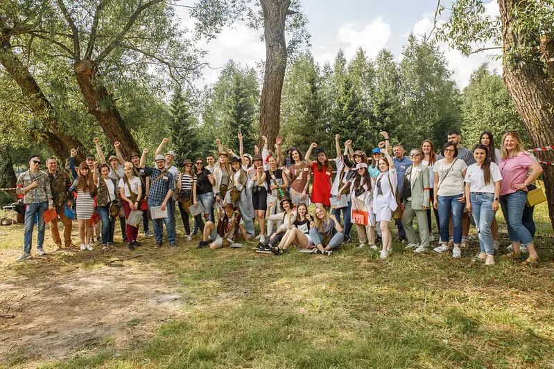 Майские праздники на природе в Хабаровске с пикником и шашлыками